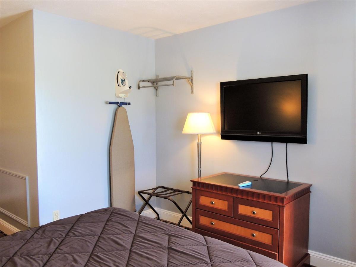 Windsor Motel Groton Bagian luar foto
